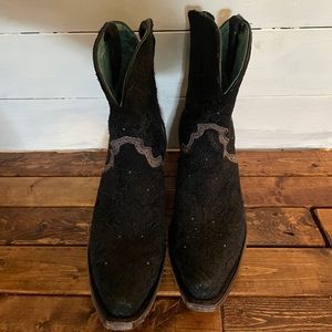 Corral black ankle boots size 9